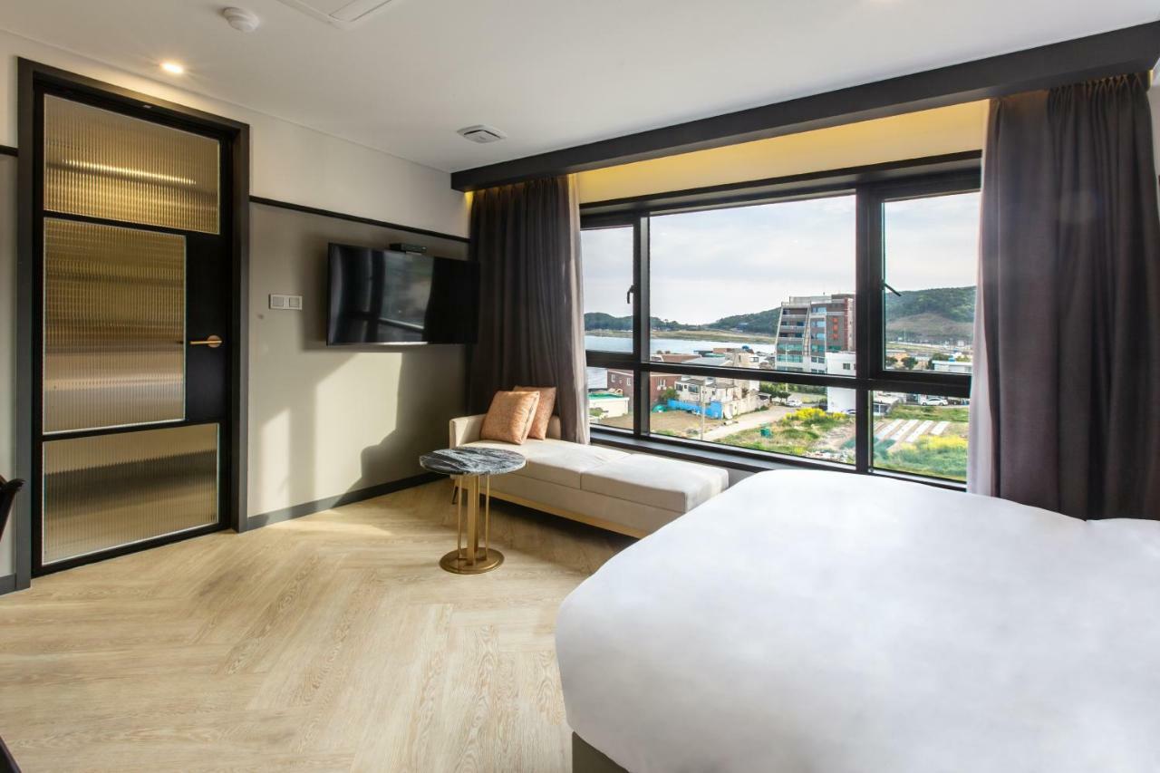 Brown Dot Gijang Yeonhwari Hotel Busan Exterior foto